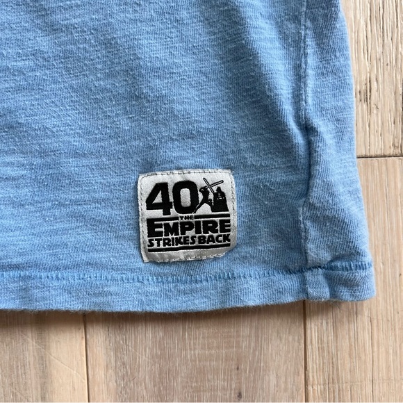 M Star Wars by GAP Darth Vader Kids T-Shirt Crew Neck Interactive 40th Empire - Picture 4 of 7